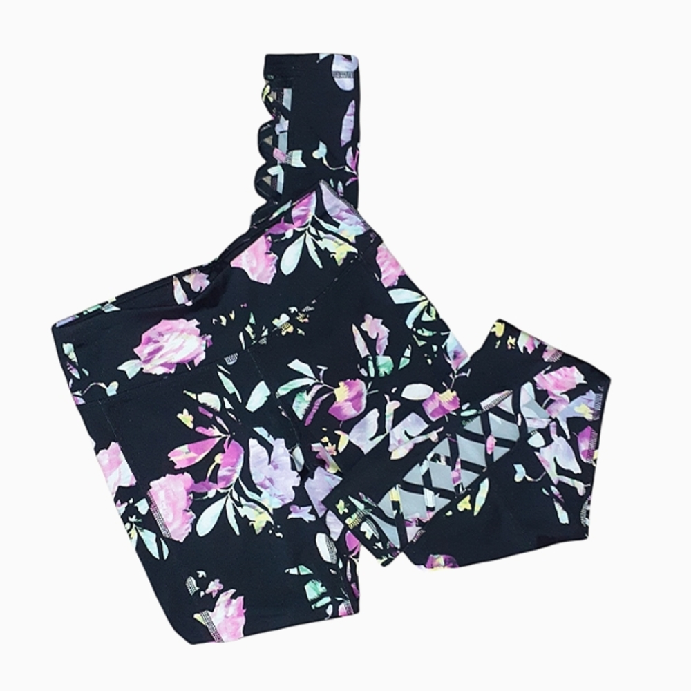 - MATERIAL GIRL FLORAL LEGGINGS